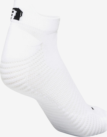 Chaussettes de sport Newline en blanc