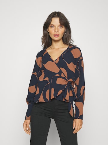 Vero Moda Petite Μπλούζα 'VMLYDIA' σε μπλε: μπροστά