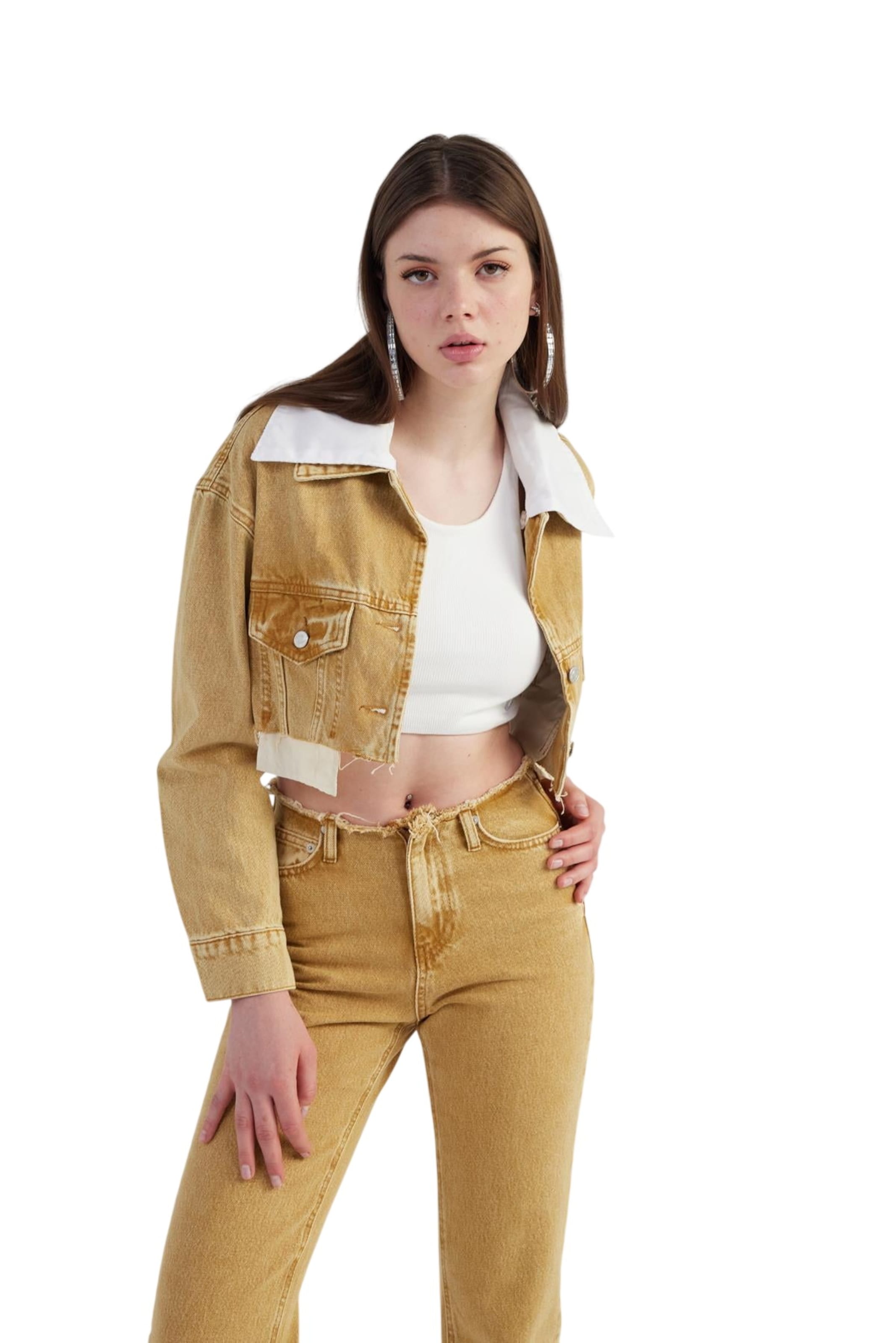 HOLLY LOLLY Between-season jacket in Beige: front