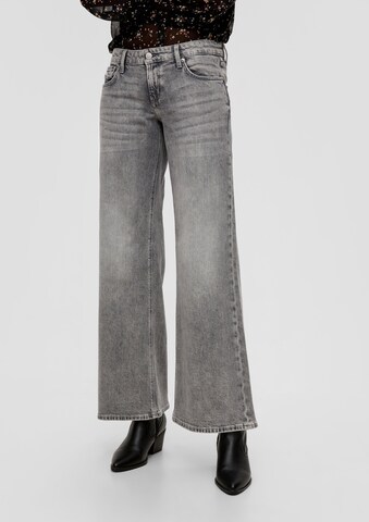 QS Wide leg Jeans 'Caite' in Grey: front