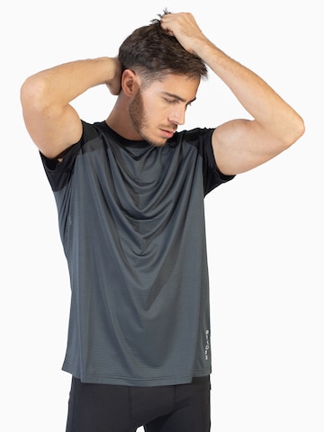 T-Shirt fonctionnel Spyder en gris