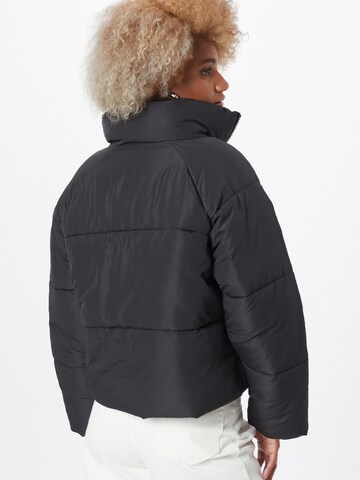 Monki Jacke in Schwarz