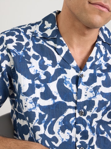 Fit confort Chemise 'JPRBLUBILBAO' Jack & Jones Premium en bleu