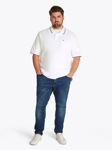 Tommy Hilfiger Big & Tall Koszulka 'CLASSIC' w kolorze biały