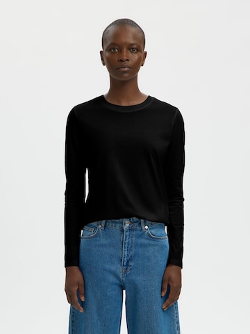 T-shirt 'SLWESSENTIAL' SELECTED en noir : devant