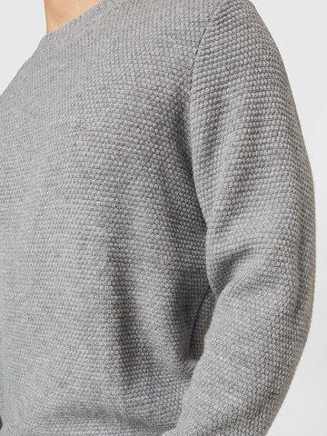 Pull-over FYNCH-HATTON en gris