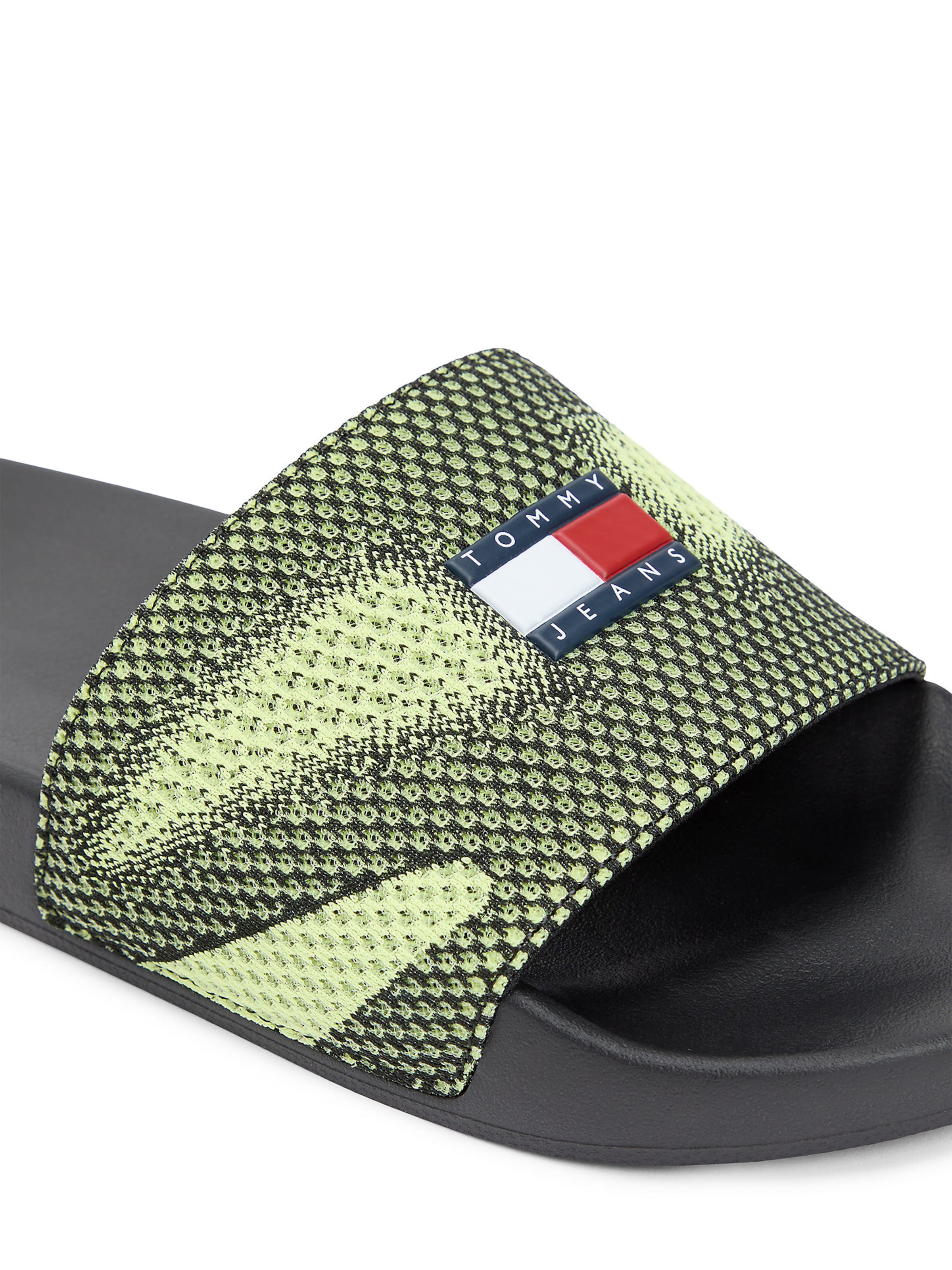 Tommy Jeans Pantolette 'Jacquard' in Grün