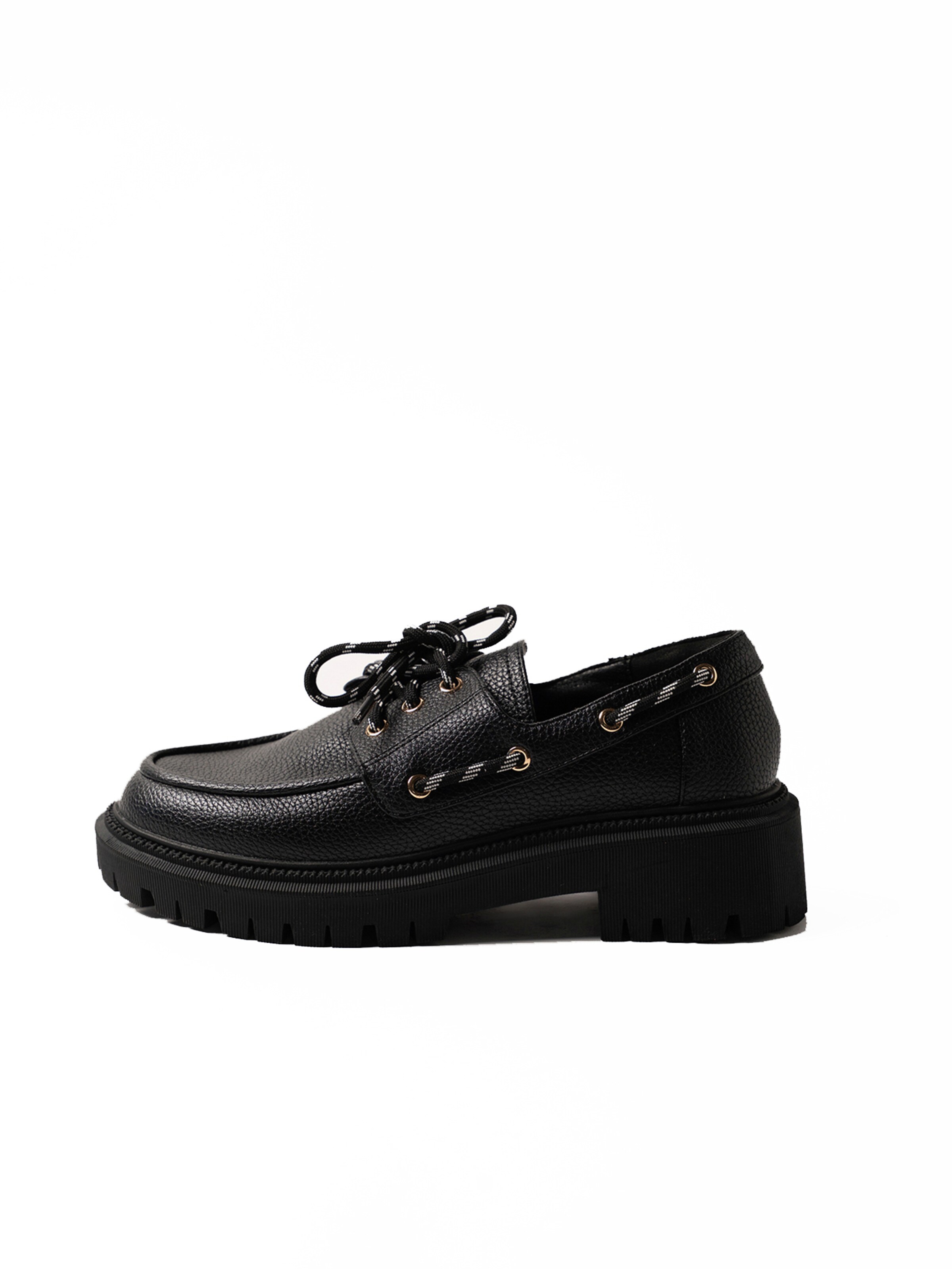 Camomilla Italia Lace-up shoe 'Susan' in Black