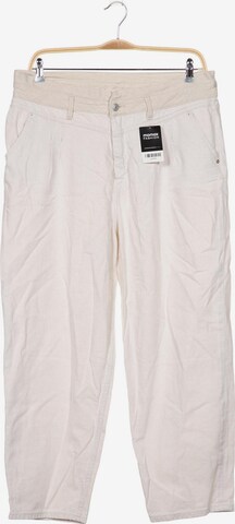 s.Oliver Jeans in 35-36 in White: front