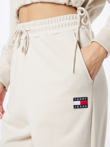 Tommy Jeans Tapered Hose in Beige