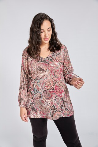 SPGWOMAN Blouse in Red: front
