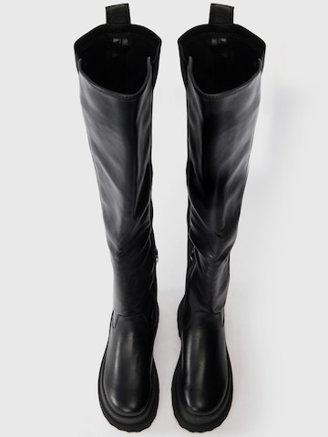 BUFFALO Overknees in Black