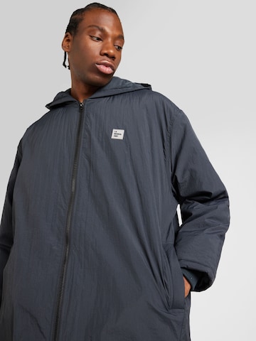 Parka mi-saison 'ZOTCITY' AMERICAN VINTAGE en gris