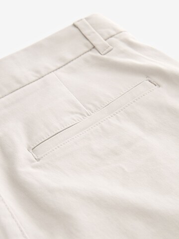 regular Pantaloni chino di Next in grigio
