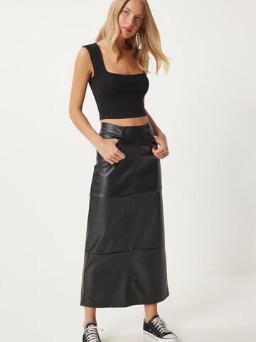 Jupe Happiness İstanbul en noir