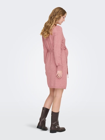Only Maternity Gebreide jurk 'LEVA' in Rood