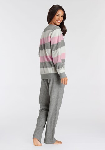 VIVANCE Pajama in Grey