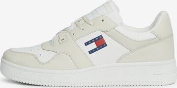 Baskets basses Tommy Jeans en beige : devant