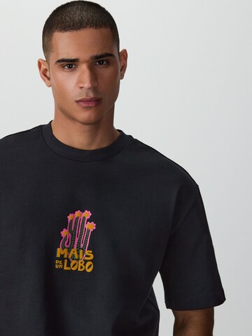 T-Shirt Next en bleu