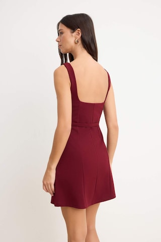 Trendyol - Vestido de verano en rojo