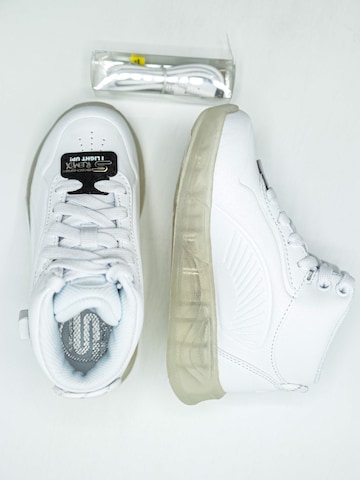 Boots da neve 'S-Lights Remix' di SKECHERS in bianco