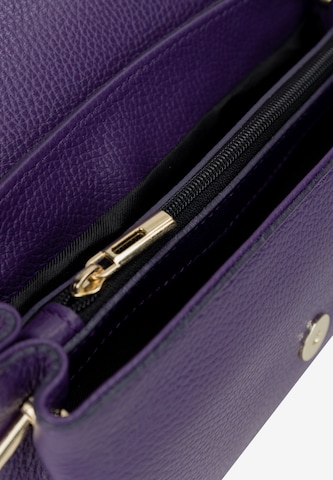 Usha Crossbody Bag in Purple