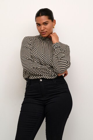 KAFFE CURVE Blouse 'Ami' in Zwart: voorkant