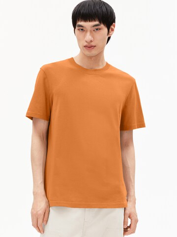 ARMEDANGELS T-Shirt MAARKOS in Orange: Vorderseite