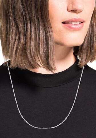 AMOR Kette in Silber: Vorderseite