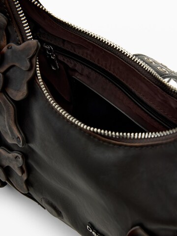 Geantă de umăr de la Desigual pe maro