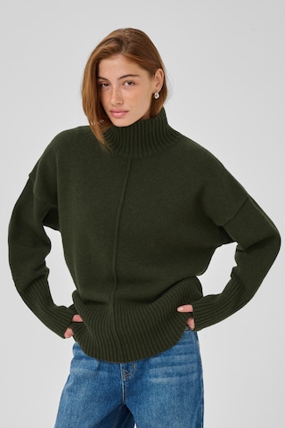My Essential Wardrobe Trui 'Antwerpen ' in Groen: voorkant