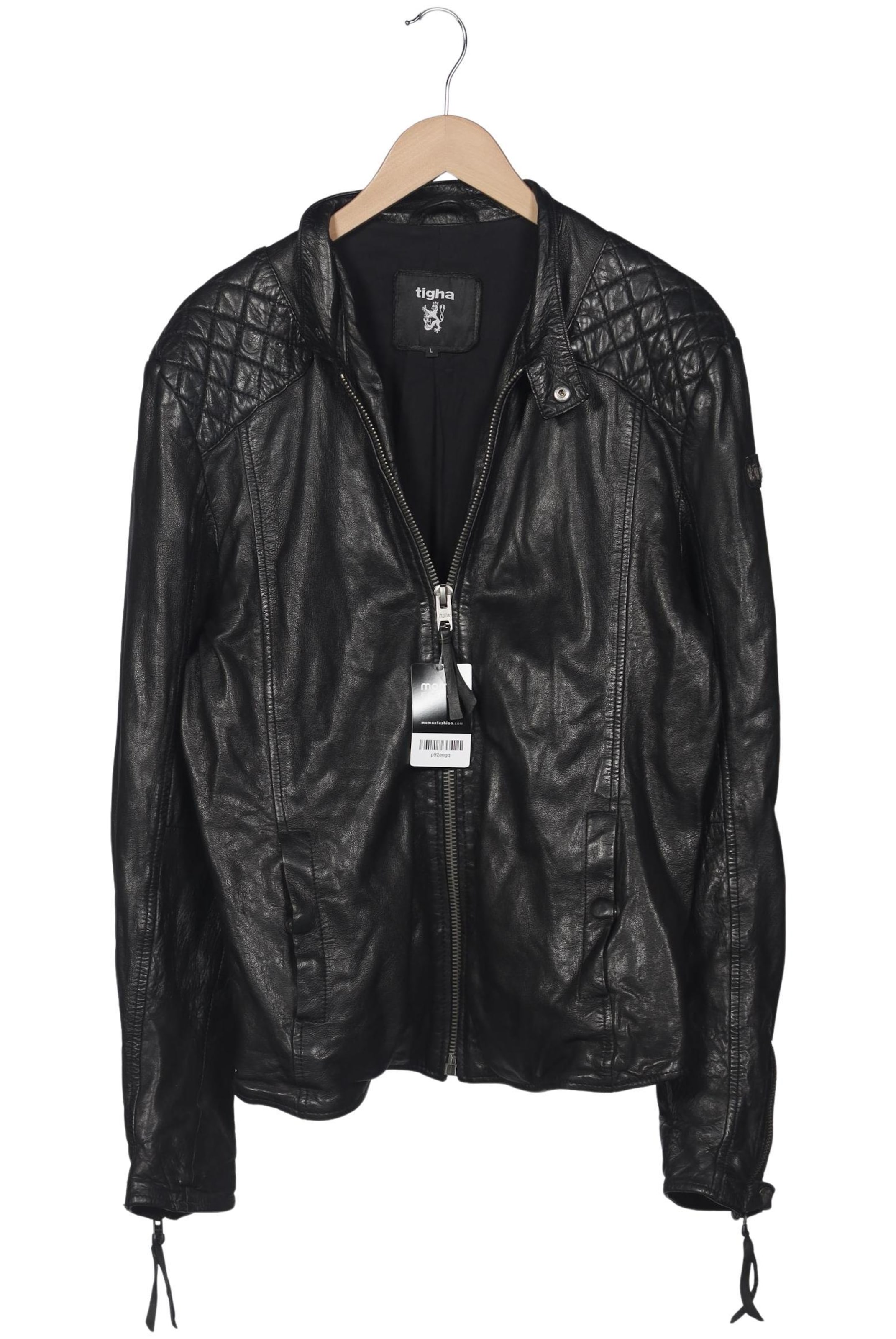 tigha Jacket & Coat in L in Black: front