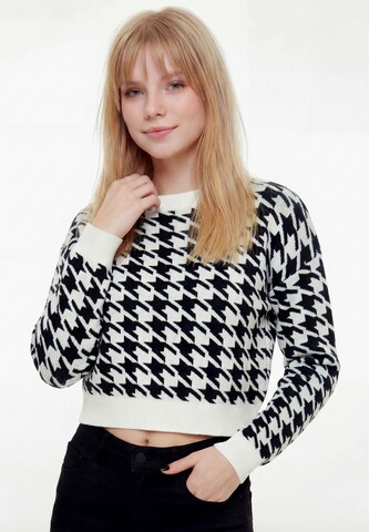 myMo ROCKS Pullover in Weiß: Vorderseite