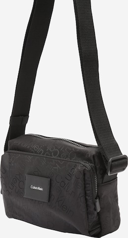 Calvin Klein Camera bag in Black: front