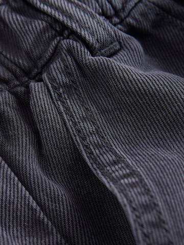 Next Wide Leg Jeans in Grau