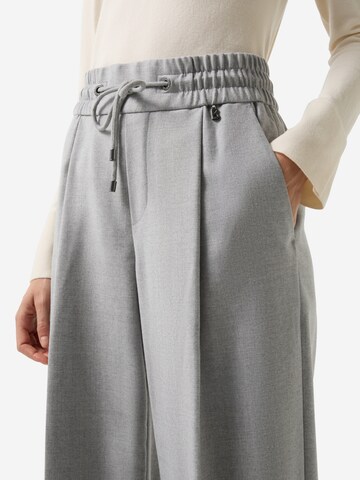 BOGNER Loose fit Pleat-front trousers 'Ella' in Grey