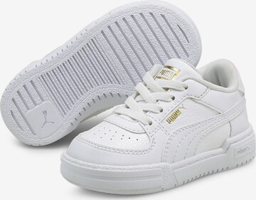 PUMA Sneakers in White