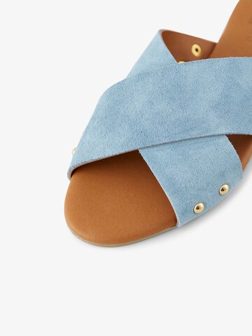 PIECES Mule 'Vuma' in Blue