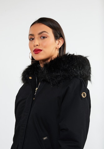 faina Winter Jacket in Black