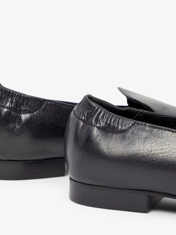 BiancoSlip On cipele - crna boja