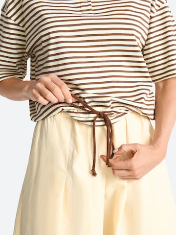 Rich & Royal T-shirt i gul