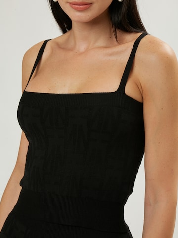 Influencer Top in Schwarz