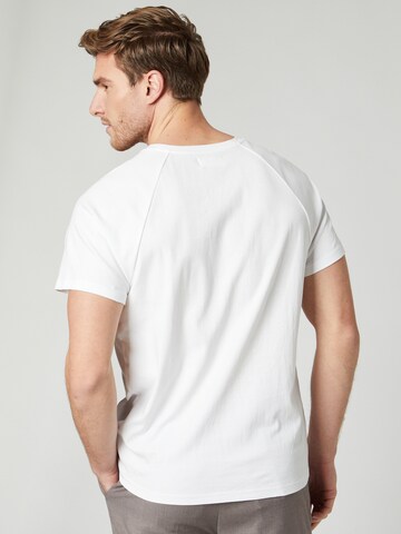 ABOUT YOU x Kevin Trapp Koszulka 'Lennox' w kolorze biały