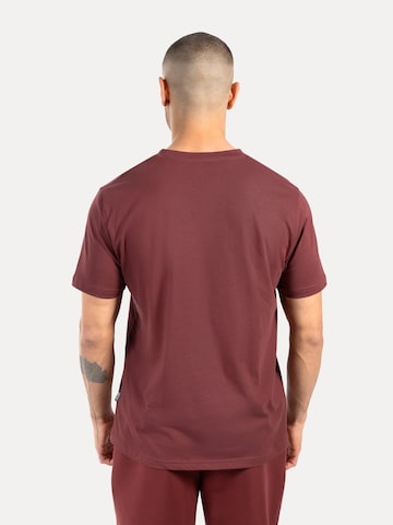 Smilodox Basic T-Shirt Ilyas in Rot