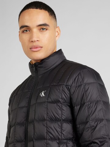 Calvin Klein Jeans Jacke in Schwarz