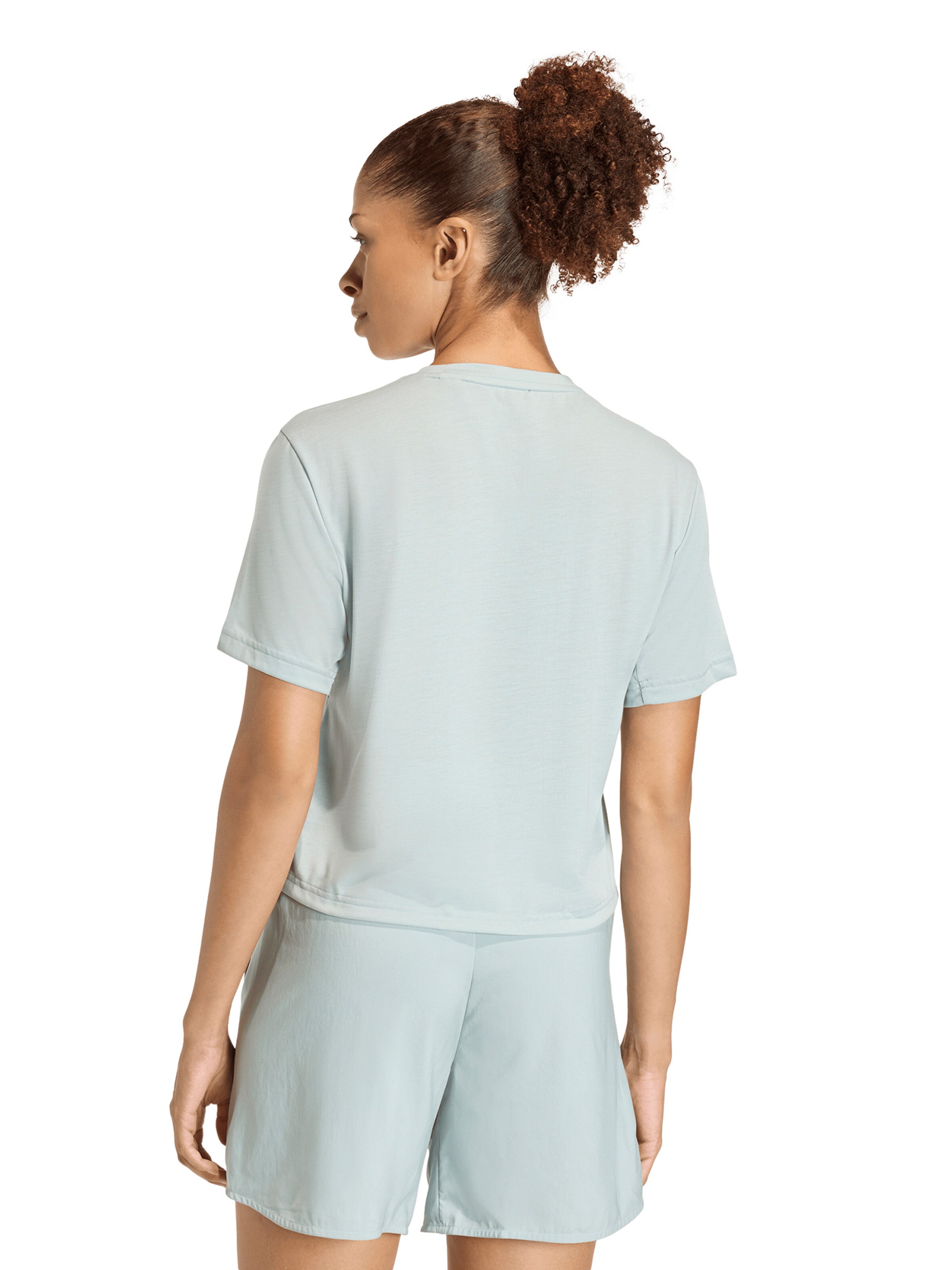 ADIDAS PERFORMANCE Λειτουργικό μπλουζάκι 'Essentials' σε πράσινο: πίσω