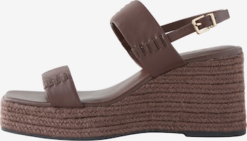 Next Sandaalit värissä ruskea: etupuoli