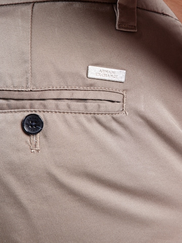 ARMANI EXCHANGE Slimfit Παντελόνι τσίνο σε μπεζ