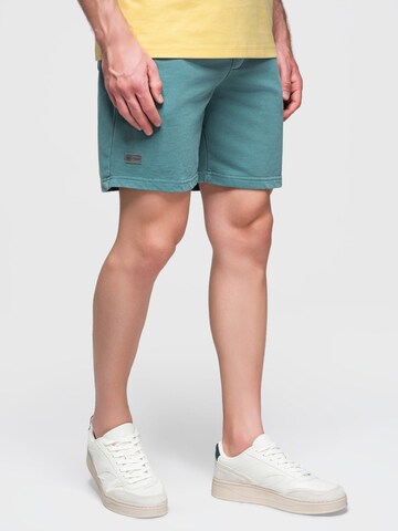 Largi Pantaloni sport de la Ombre pe verde