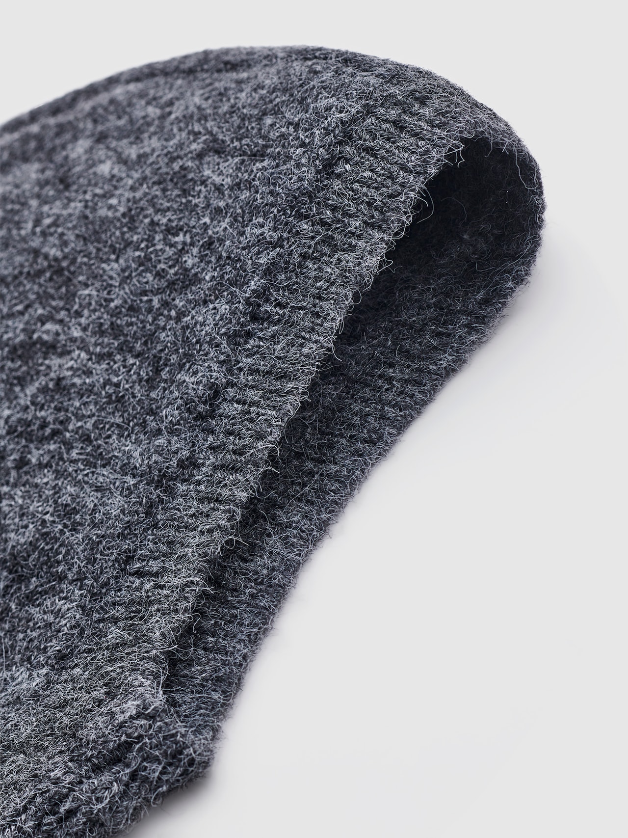 EDITED Muts 'Caja' Grijs